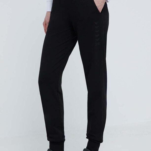 EA7 Emporio Armani pantaloni de trening culoarea negru