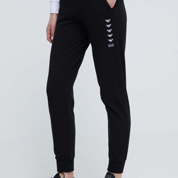 EA7 Emporio Armani pantaloni de trening culoarea negru