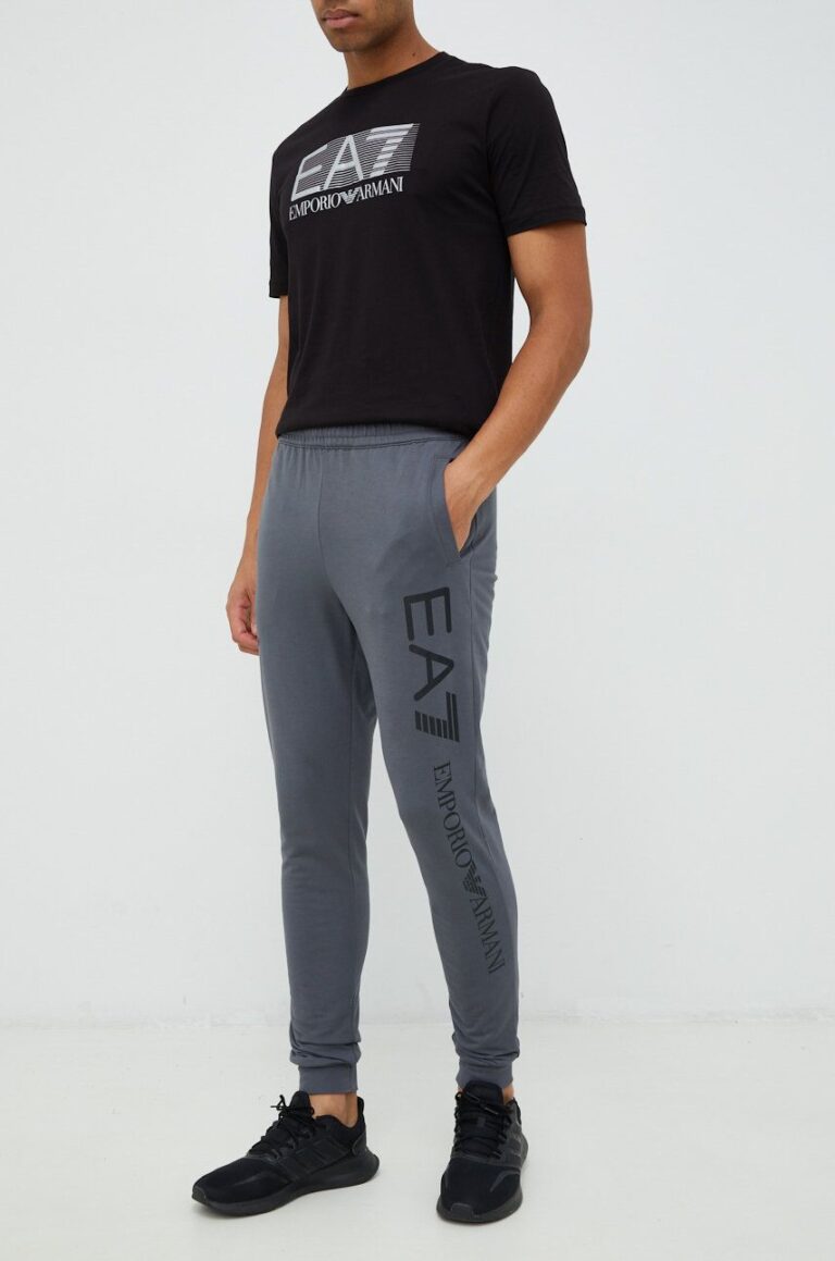 EA7 Emporio Armani pantaloni de trening din bumbac barbati