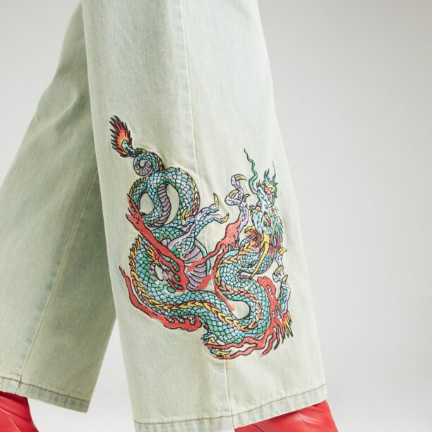 Preţ Ed Hardy Jeans 'TWISTED DRAGON'  verde / roșu deschis