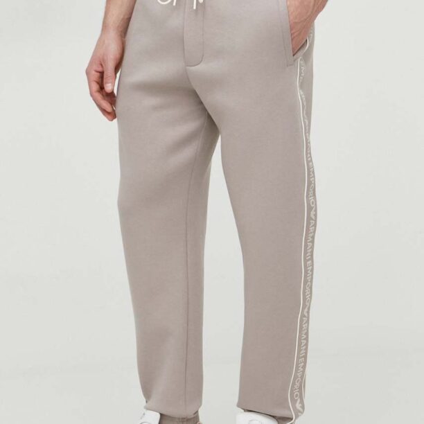 Emporio Armani pantaloni de trening culoarea bej