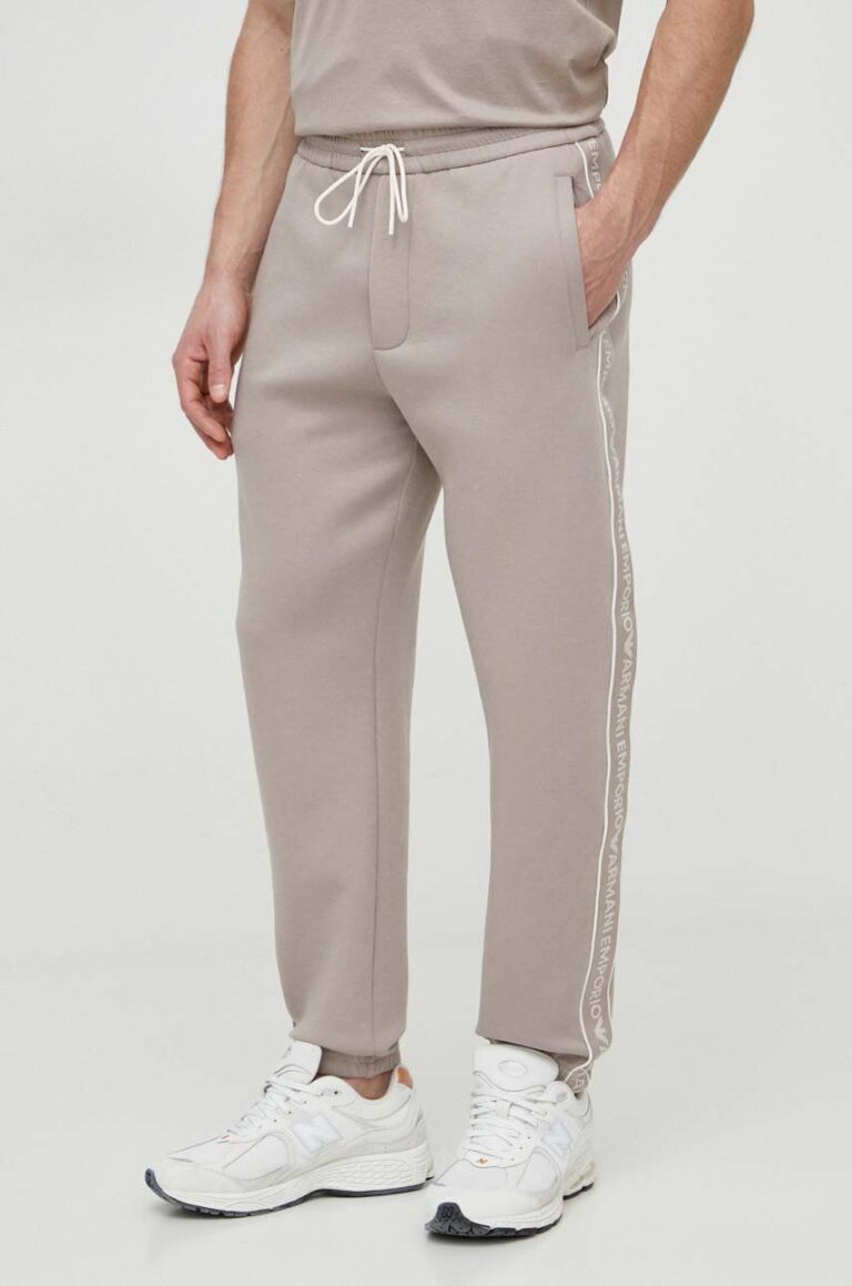 Emporio Armani pantaloni de trening culoarea bej