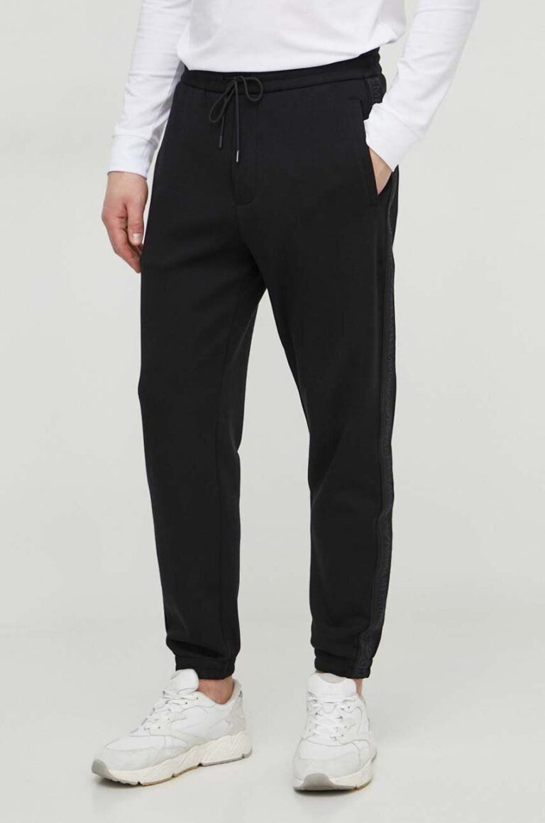 Emporio Armani pantaloni de trening culoarea negru