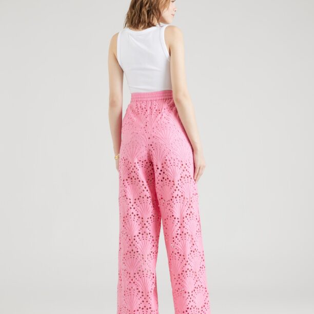 Essentiel Antwerp Pantaloni  roz pal preţ