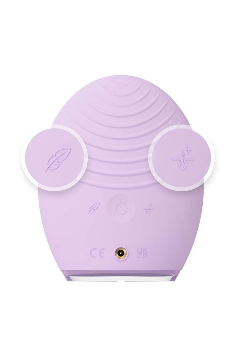 FOREO perie pentru curățarea și fermitatea pielii feței LUNA™ 4 Sensitive Skin preţ