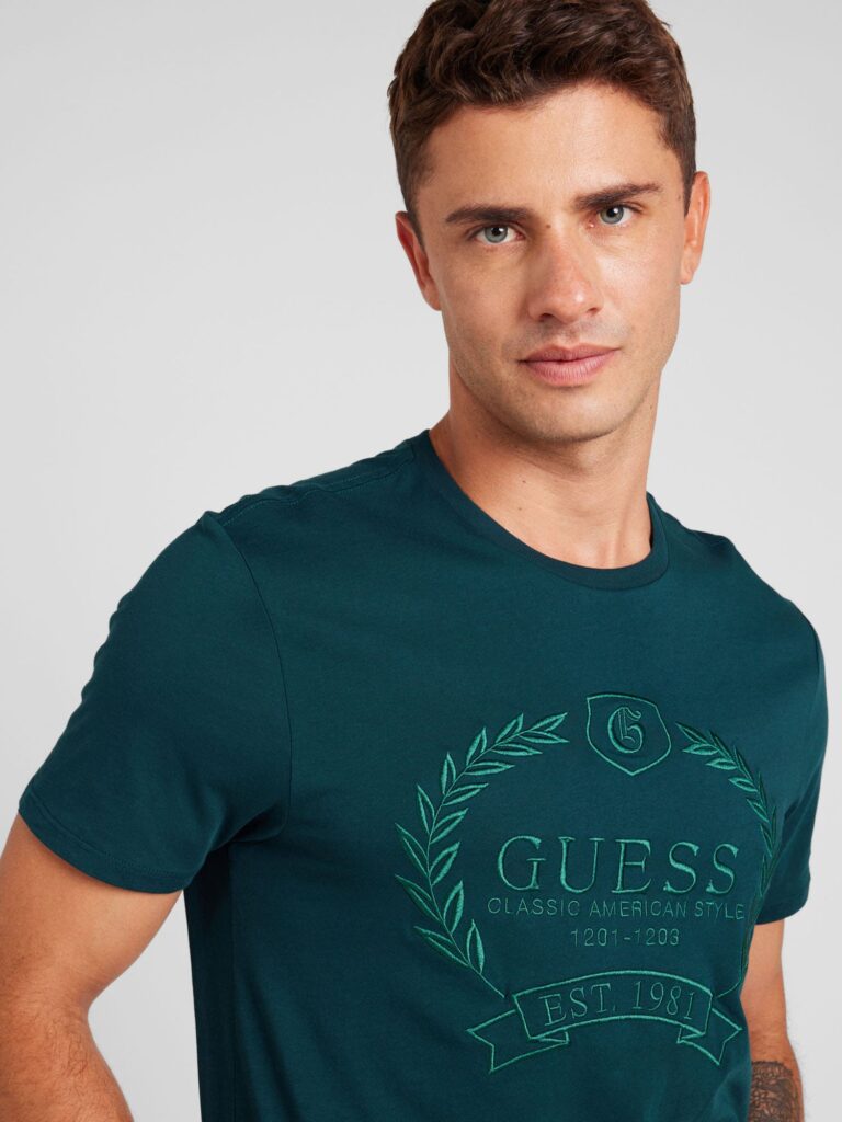 Cumpăra GUESS Tricou 'CLASSIC'  verde smarald / verde închis