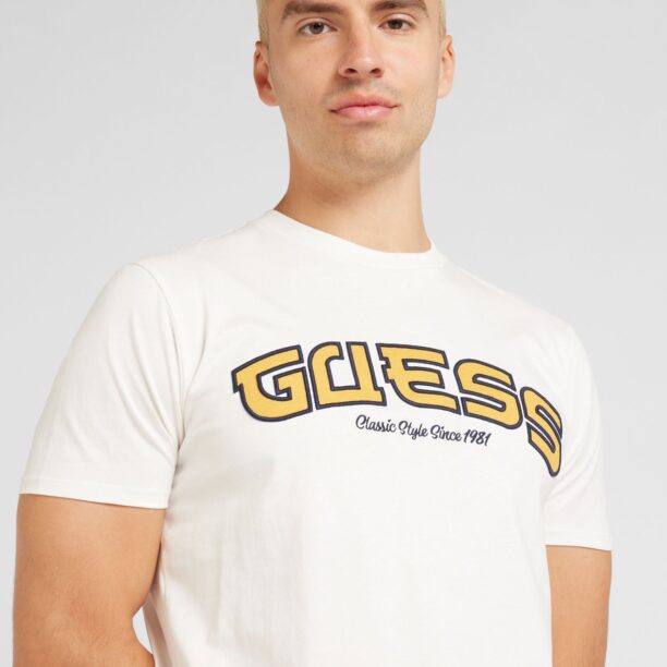 GUESS Tricou 'KOI FISH'  albastru marin / galben curry / roșu / alb preţ