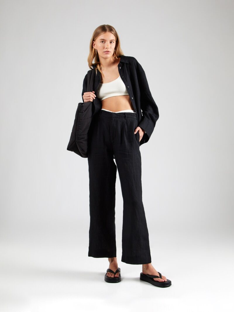 Cumpăra Gina Tricot Pantaloni cutați 'Denise'  negru