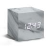 Gingko Design ceas de masă Cube Marble Click Clock