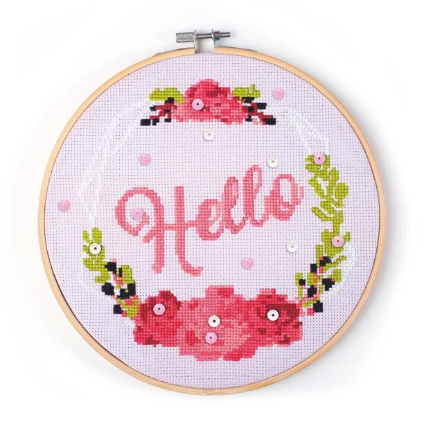 Graine Creative trusa de broderie Hello In Wood