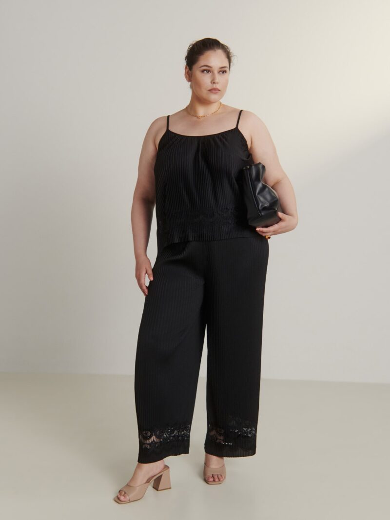 Cumpăra Guido Maria Kretschmer Curvy Pantaloni 'Romina'  negru