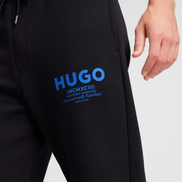 Cumpăra HUGO Pantaloni 'Nevez'  albastru regal / negru