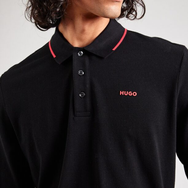 HUGO Tricou 'Derriko'  corai / negru preţ