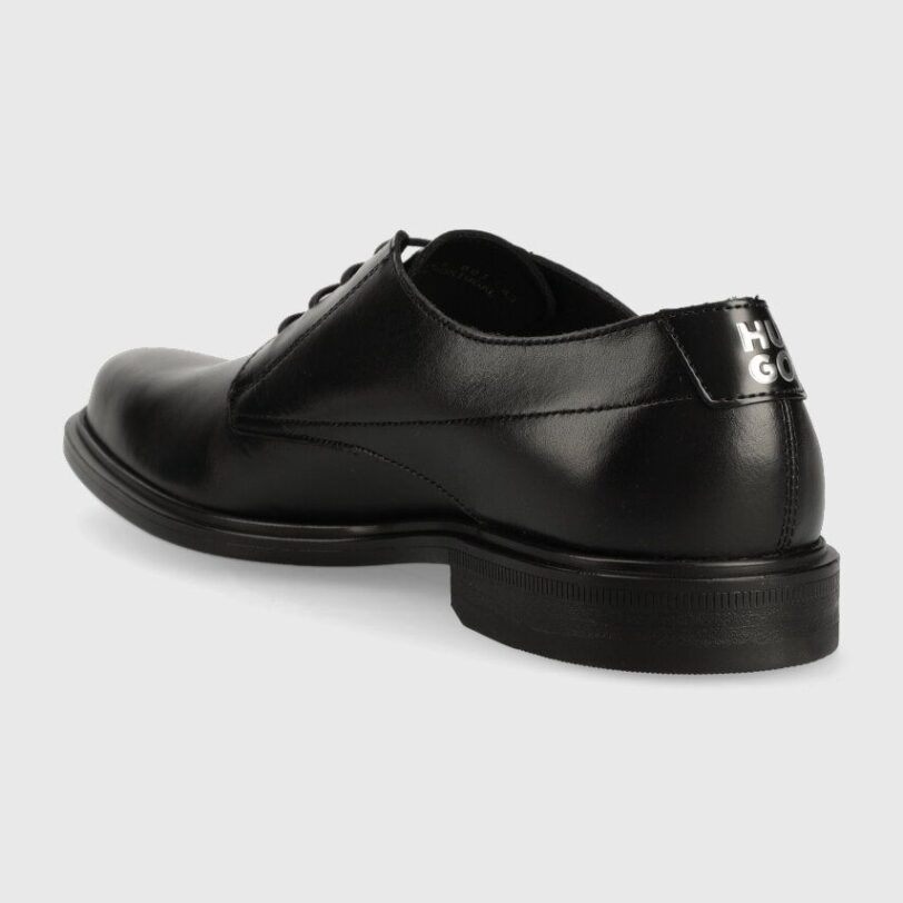 culoarea negru