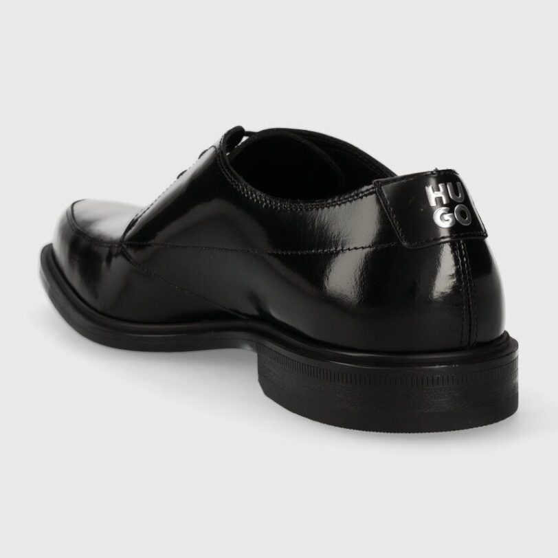 culoarea negru