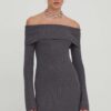 Hollister Co. rochie culoarea gri