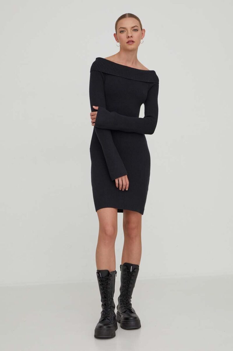 Hollister Co. rochie culoarea negru