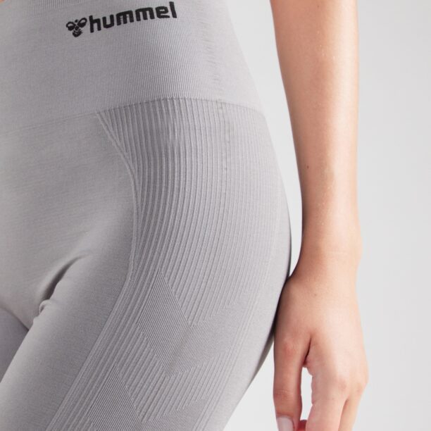 Preţ Hummel Pantaloni sport 'Tif'  gri / negru