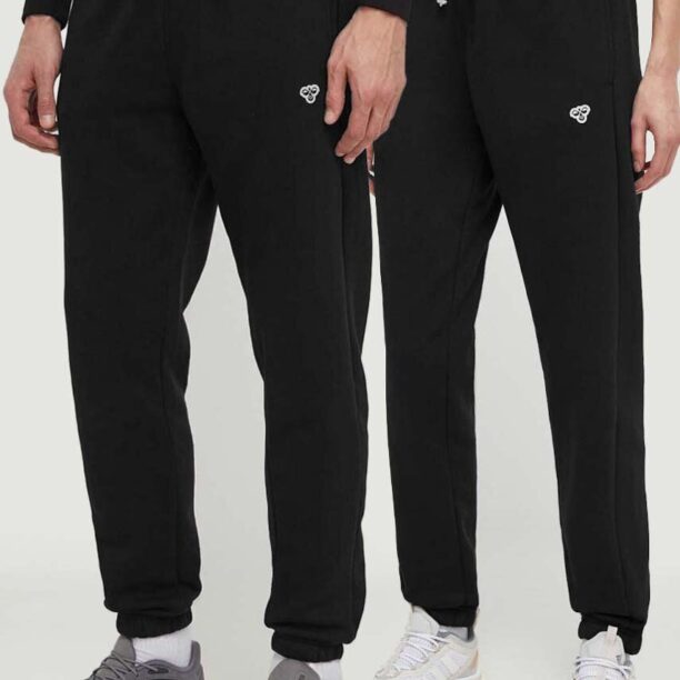 Hummel pantaloni de trening culoarea negru