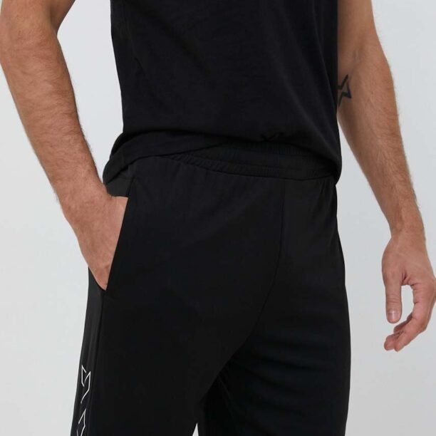 Hummel pantaloni scurți de antrenament Flex Mesh culoarea negru