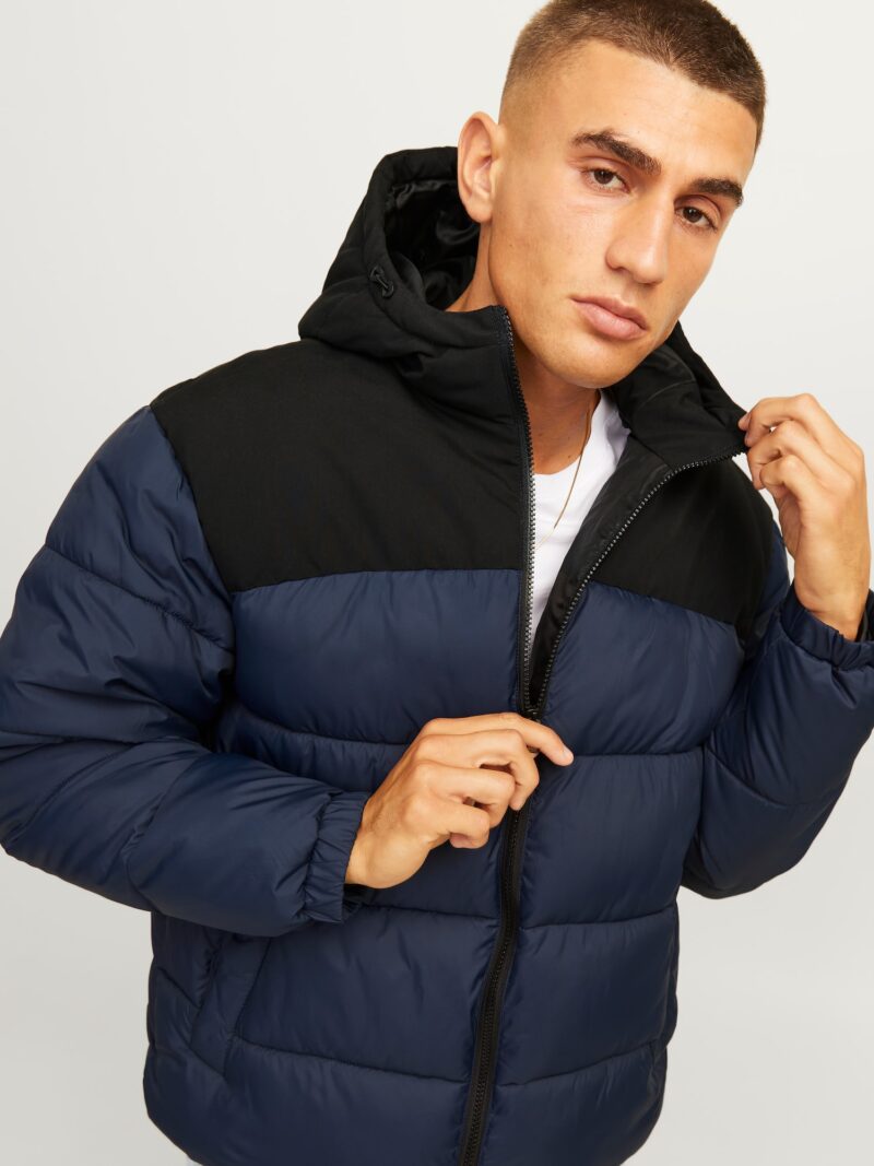 JACK & JONES Geacă de iarnă 'JJMOON'  bleumarin / negru preţ