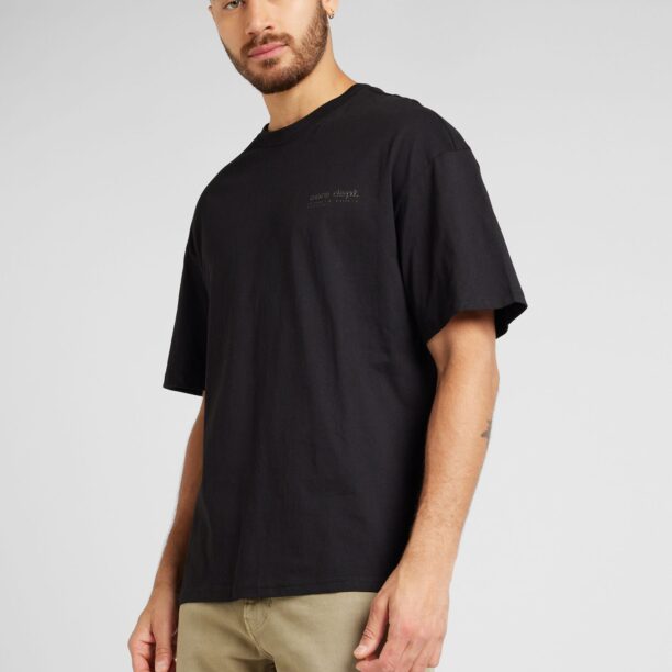 Preţ JACK & JONES Tricou 'JCOOCEAN'  azur / negru / alb