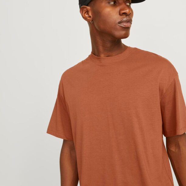 JACK & JONES Tricou 'JJEBradley'  maro ruginiu preţ