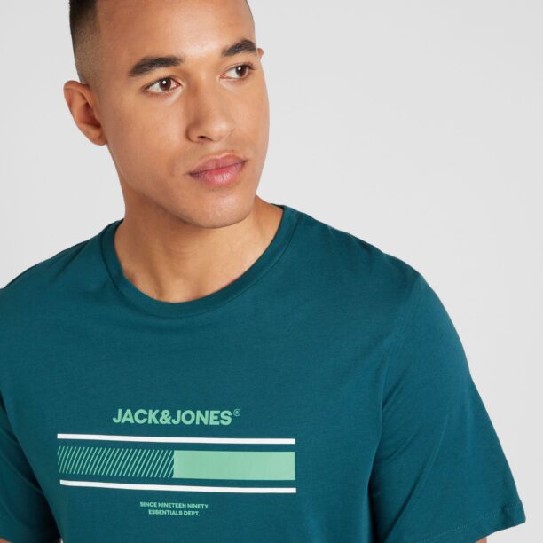 Preţ JACK & JONES Tricou 'JJSOUTH'  verde petrol / verde pastel / alb