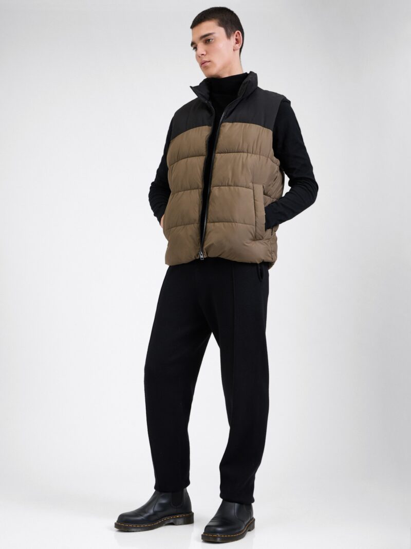 Cumpăra JACK & JONES Vestă 'JJMOON'  brocart / negru