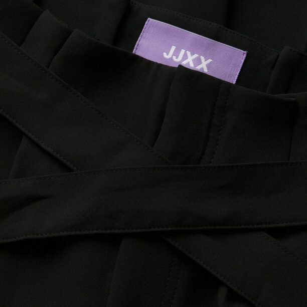 JJXX Pantaloni cutați 'JXPETRA'  negru