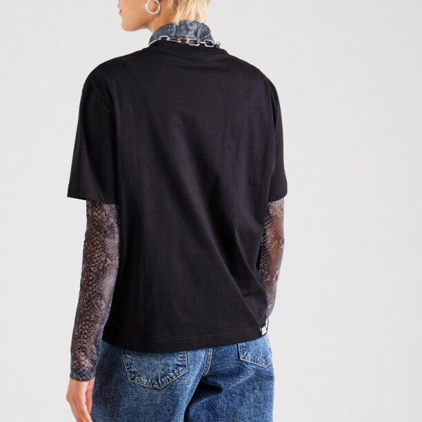 KARL LAGERFELD JEANS Tricou 'REPTILE'  gri deschis / negru / alb preţ