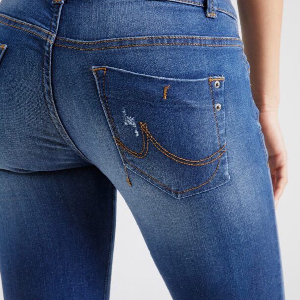 Preţ LTB Jeans 'MOLLY'  albastru denim