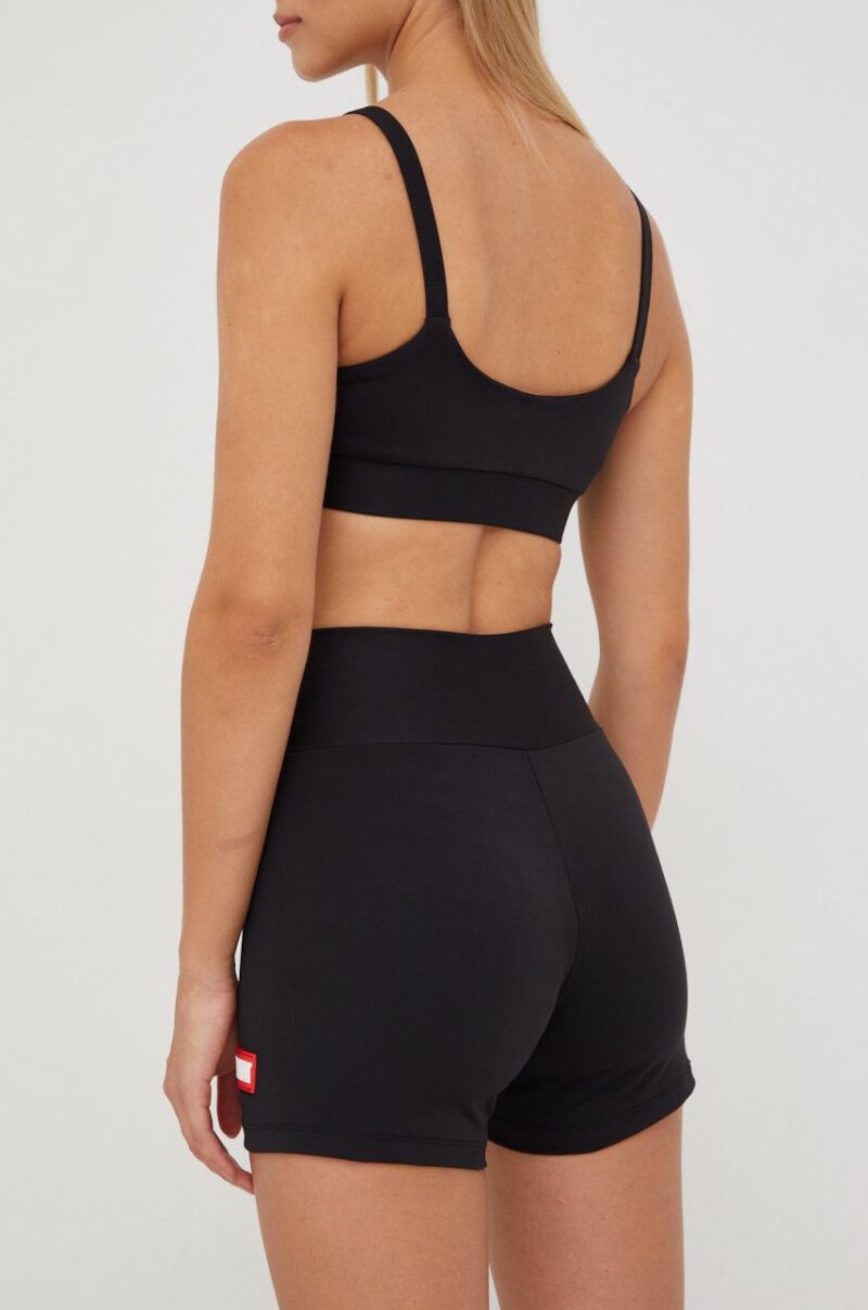 culoarea negru