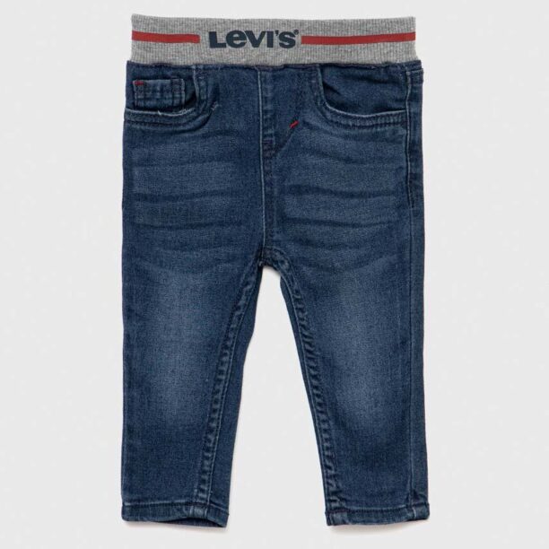 Levi's jeans bebelusi