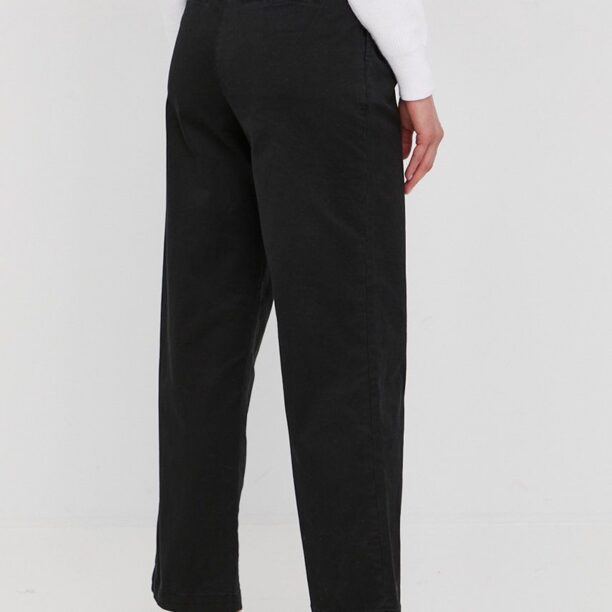 culoarea negru