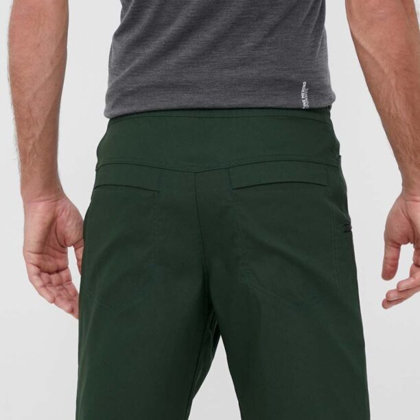 Mammut pantaloni scurți outdoor Massone culoarea verde preţ