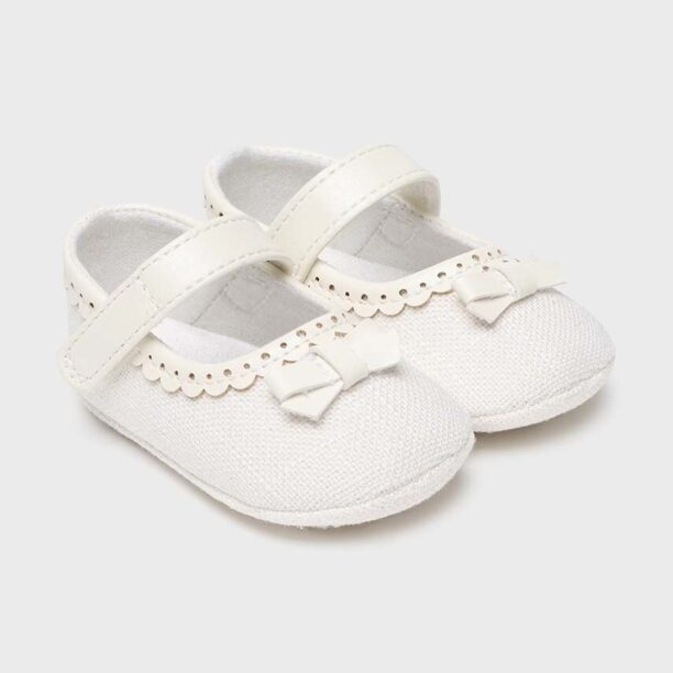 Mayoral Newborn pantofi culoarea bej preţ