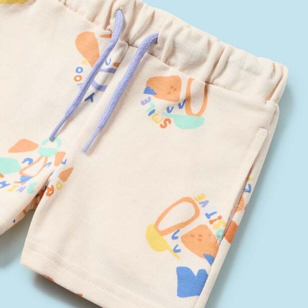 Mayoral pantaloni scurti bebe culoarea bej preţ