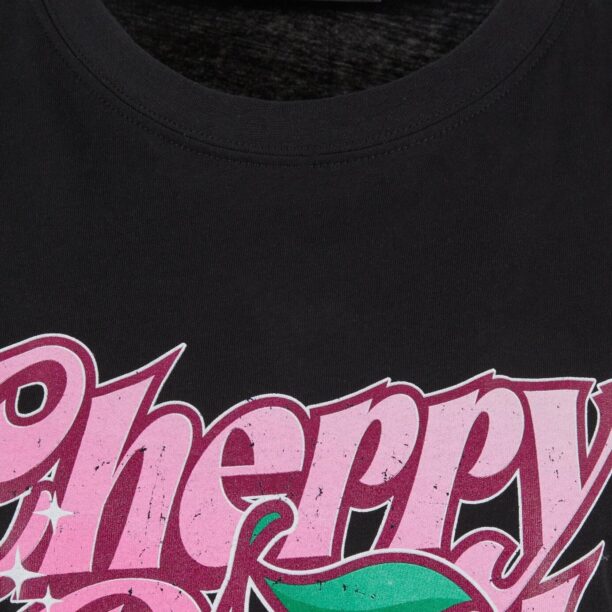 Miss Tee Tricou supradimensional 'Cherry Bomb'  verde / roz / negru / alb preţ