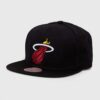 Mitchell&Ness șapcă din amestec de lână Miami Heat culoarea negru