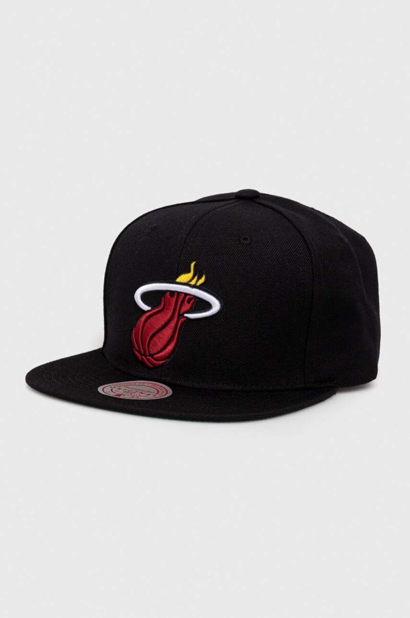 Mitchell&Ness șapcă din amestec de lână Miami Heat culoarea negru