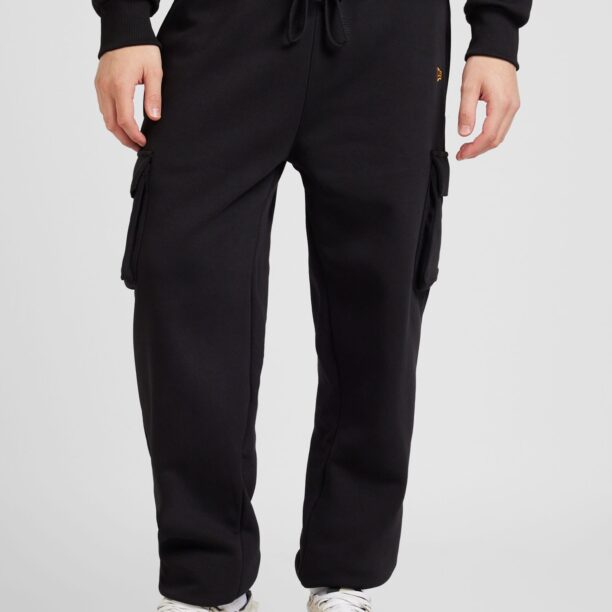 Cumpăra NEW ERA Pantaloni cu buzunare  galben auriu / negru