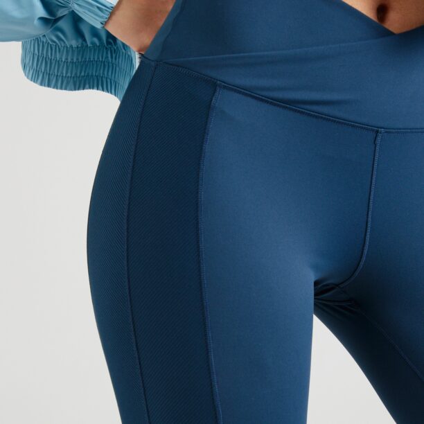 Preţ NIKE Pantaloni sport 'ONE'  bleumarin / albastru închis