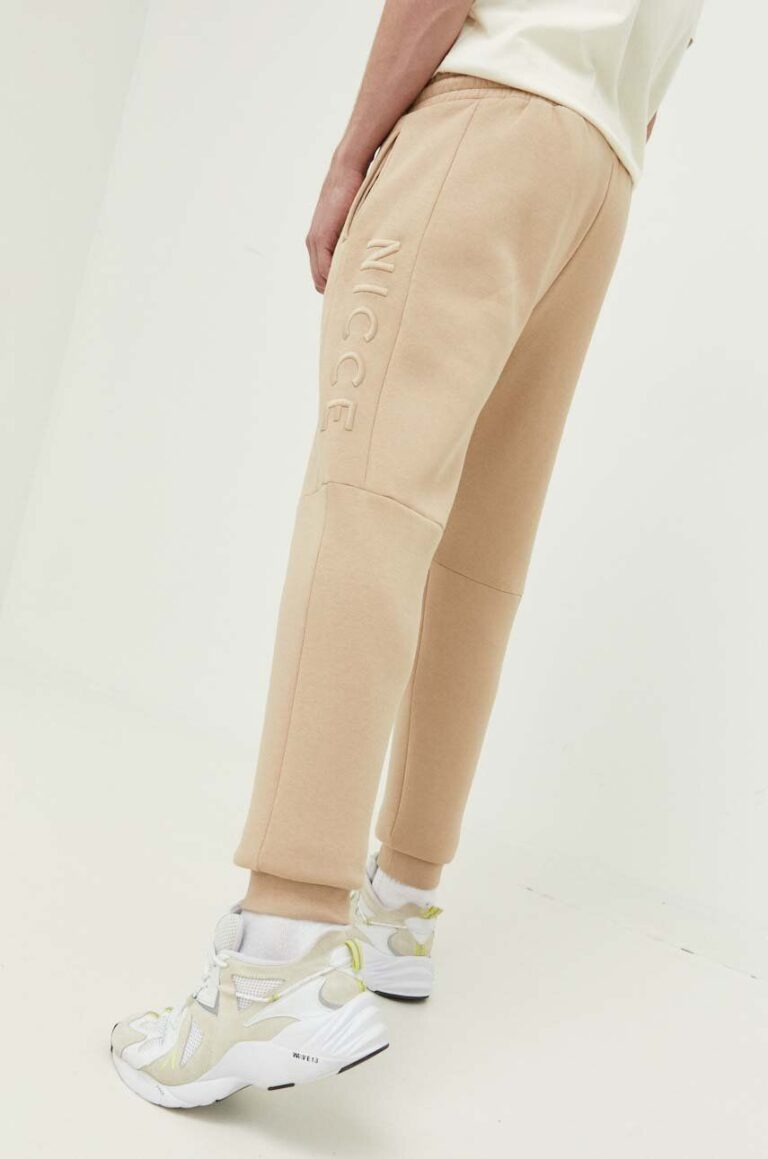 Nicce pantaloni de trening culoarea bej