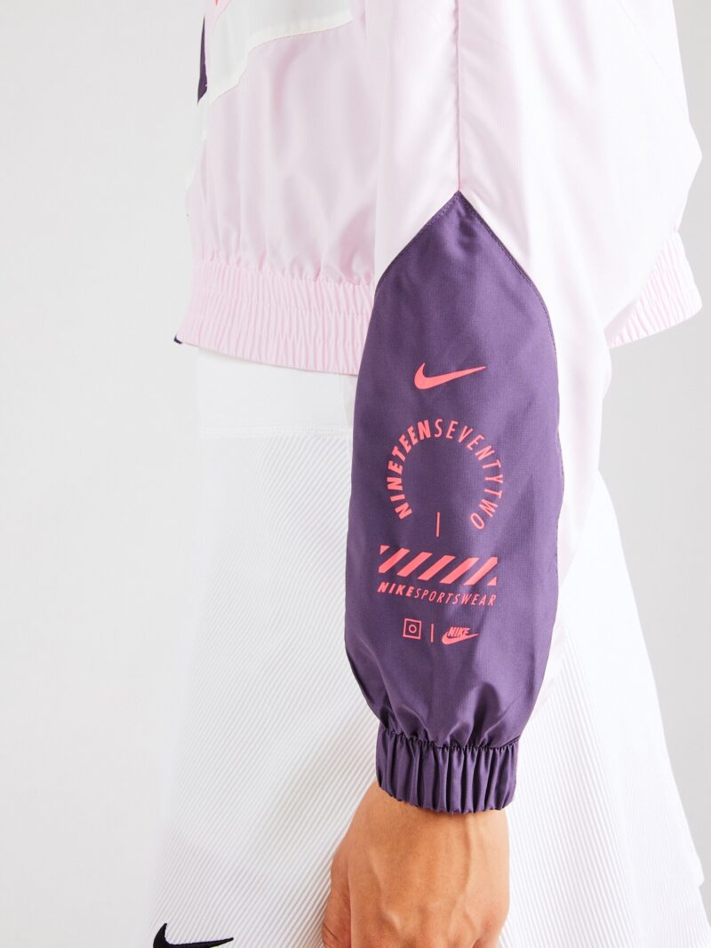 Preţ Nike Sportswear Geacă de primăvară-toamnă  lila / mov liliachiu / roșu pastel / alb