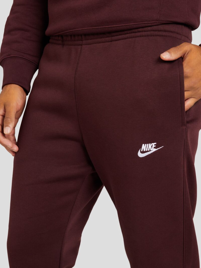 Preţ Nike Sportswear Pantaloni 'CLUB FLEECE'  roșu burgundy / alb