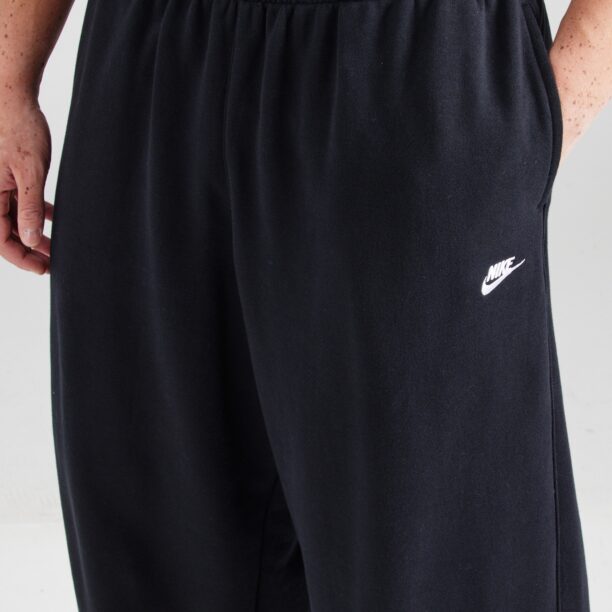 Preţ Nike Sportswear Pantaloni 'CLUB'  negru