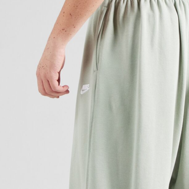 Preţ Nike Sportswear Pantaloni 'CLUB'  verde pastel