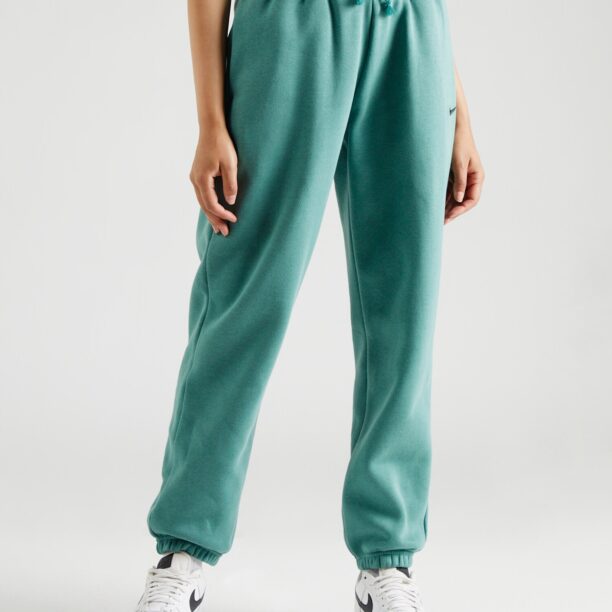 Nike Sportswear Pantaloni 'PHOENIX FLEECE'  verde smarald / negru