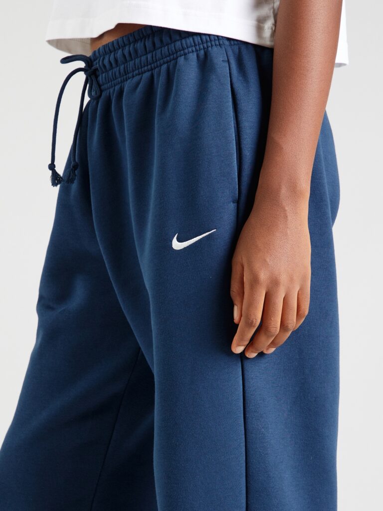 Preţ Nike Sportswear Pantaloni 'Phoenix Fleece'  albastru marin / alb